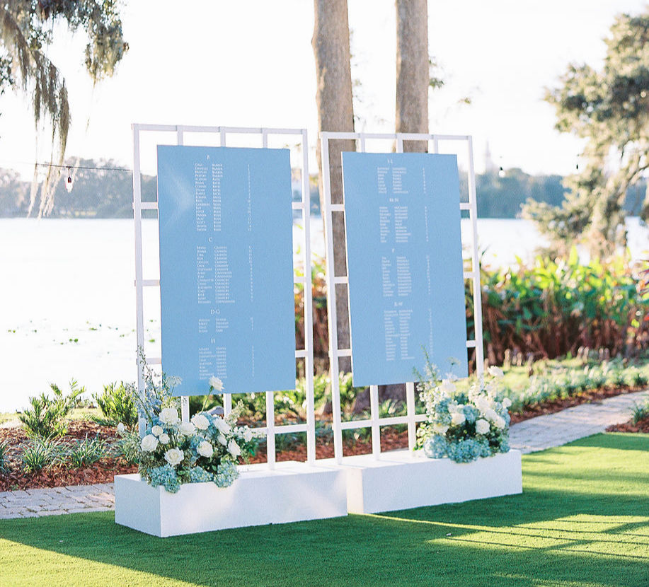 Thumbnail: Tracy Trellis Seating Chart