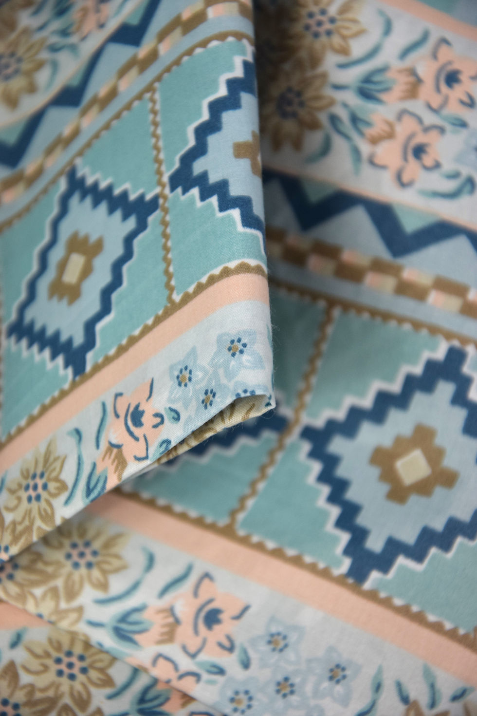 Miniature : COUPON MOYEN toile cirée de noël n°151