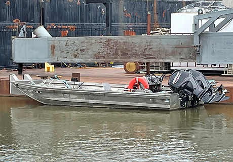 jon boat.jpg