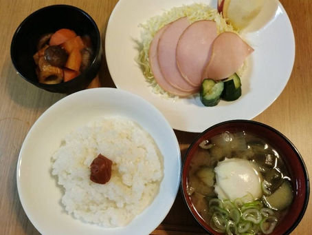 なんてことない朝食ですが…