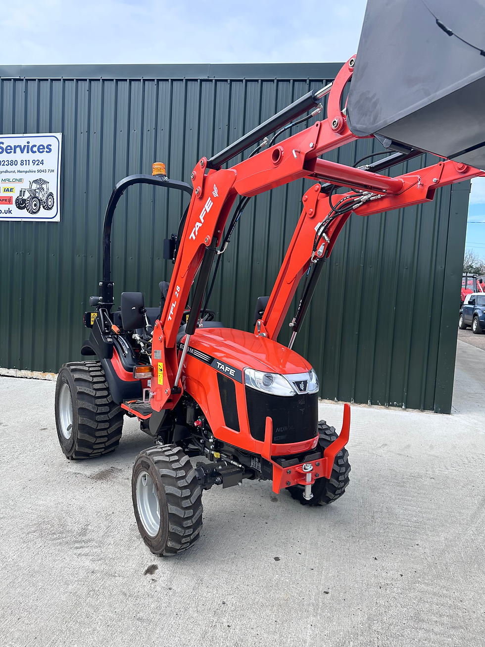 Thumbnail: TAFE 6028M Compact with TFL 28 Loader 