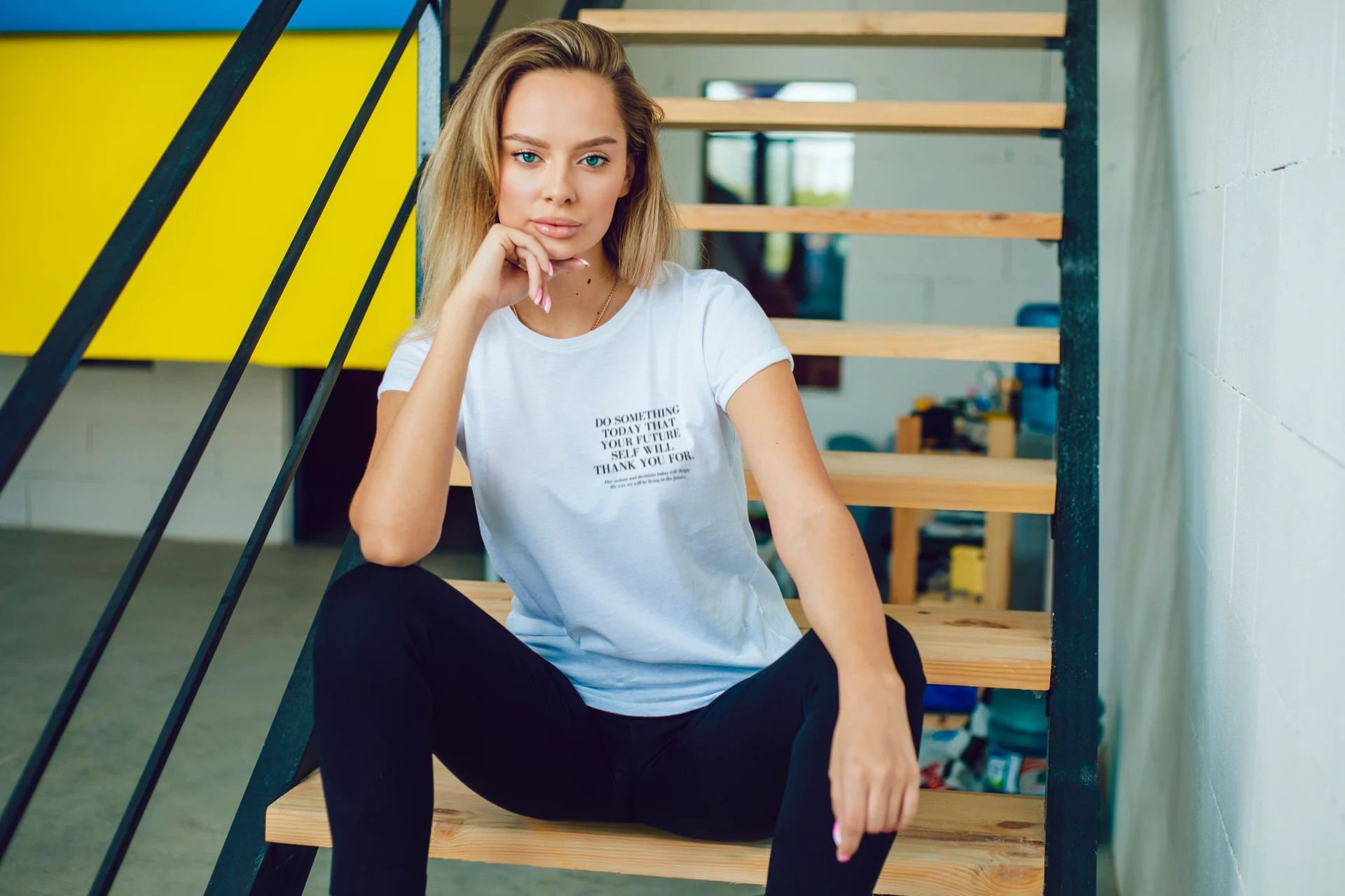 Quote Scoopneck T-Shirt