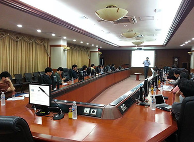 Stephen Yu - Public Speaking 2013-10-01.jpg