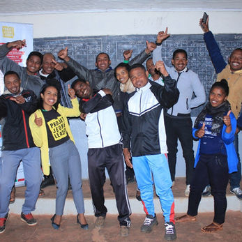 Fiaraha-Mientana ho an’ny Fanabeazana Feno Miantoka Ho Avy Mamiratra