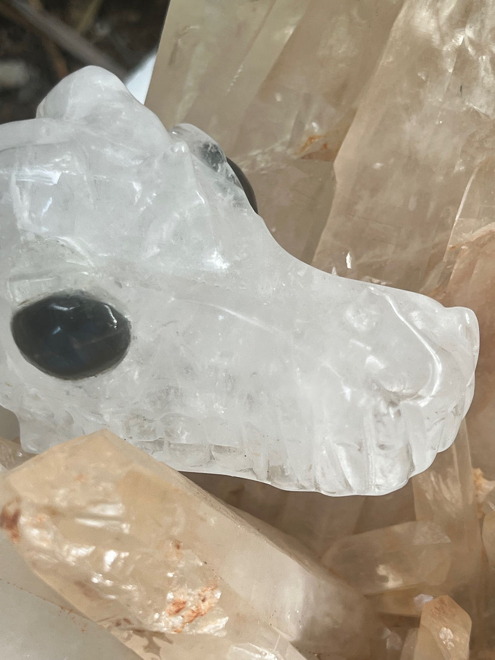Thumbnail: Clear Quartz + Labradorite Eyes Dragon