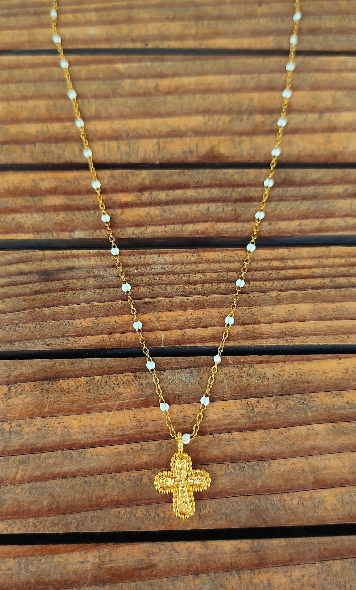 Collier WHITE CROSS