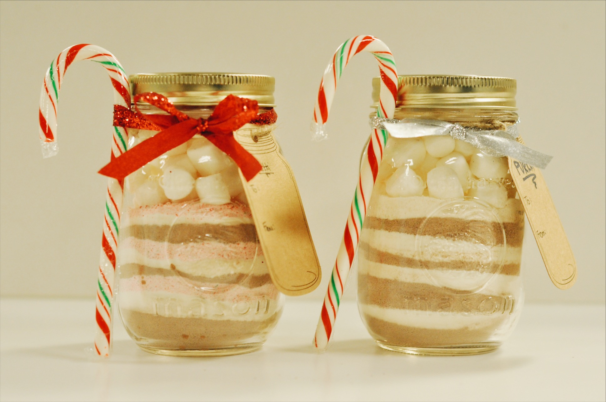 2 Mason Jars of Peppermint Hot Chocolate