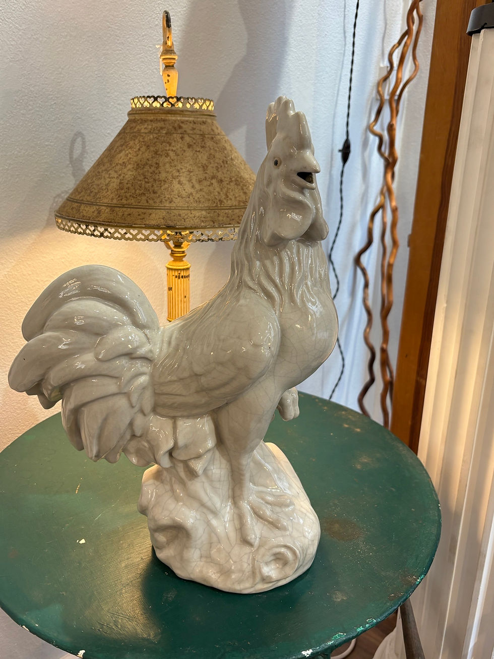 Miniature : Ancien coq en céramique milieu du XX eme , craquelé signature à déchiffrer