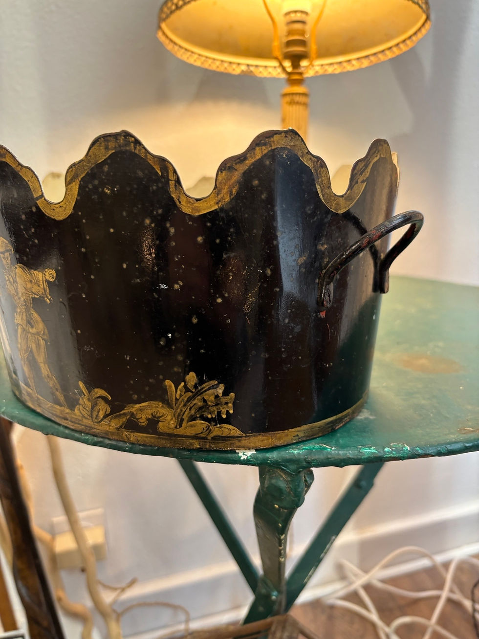 Miniature : Ancien rafraichissoir en tôle peinte decor aux chinois  fin XIX eme siècle