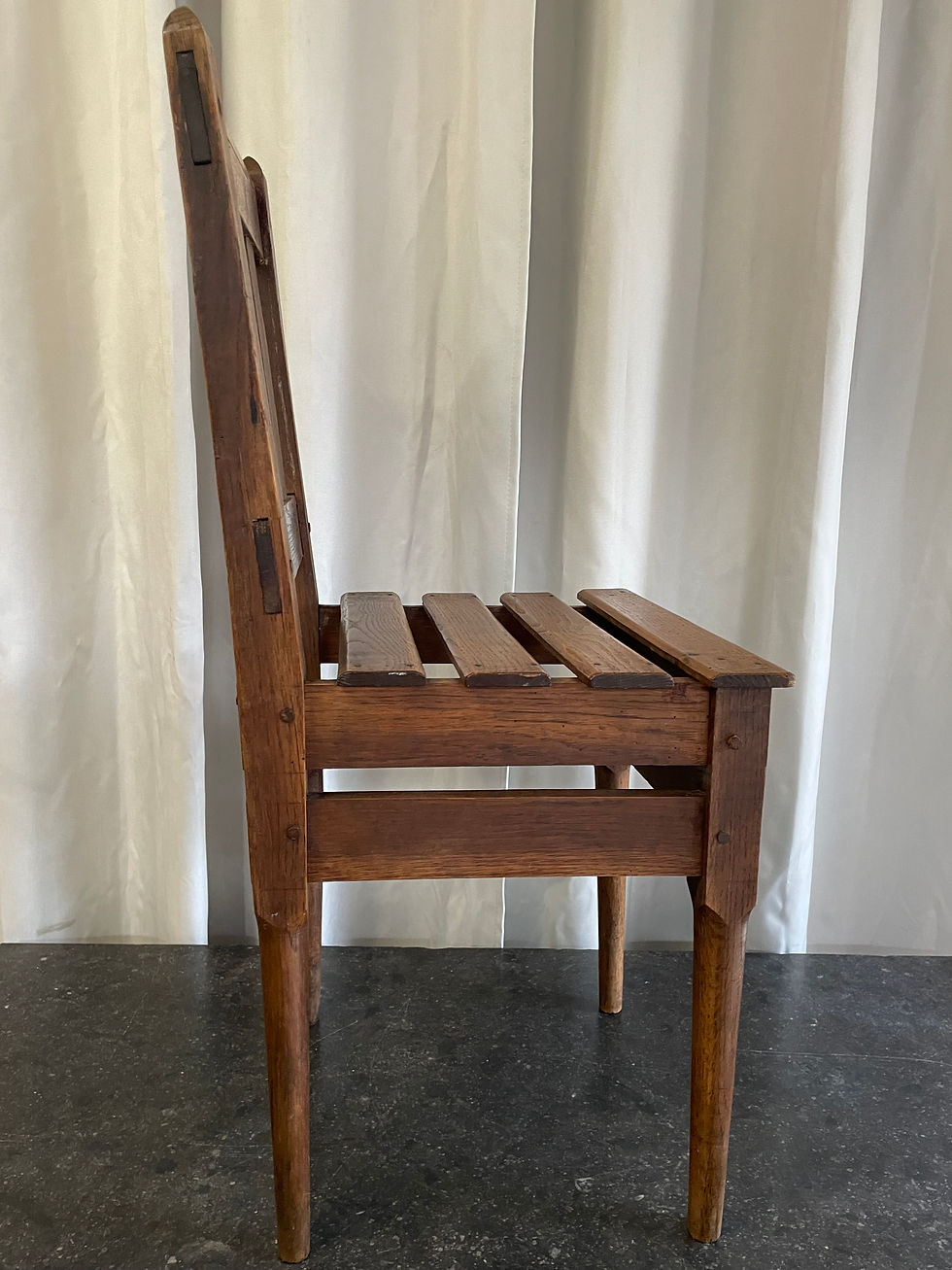 Miniature : Ancienne chaise milieu du XX eme esprit reconstruction