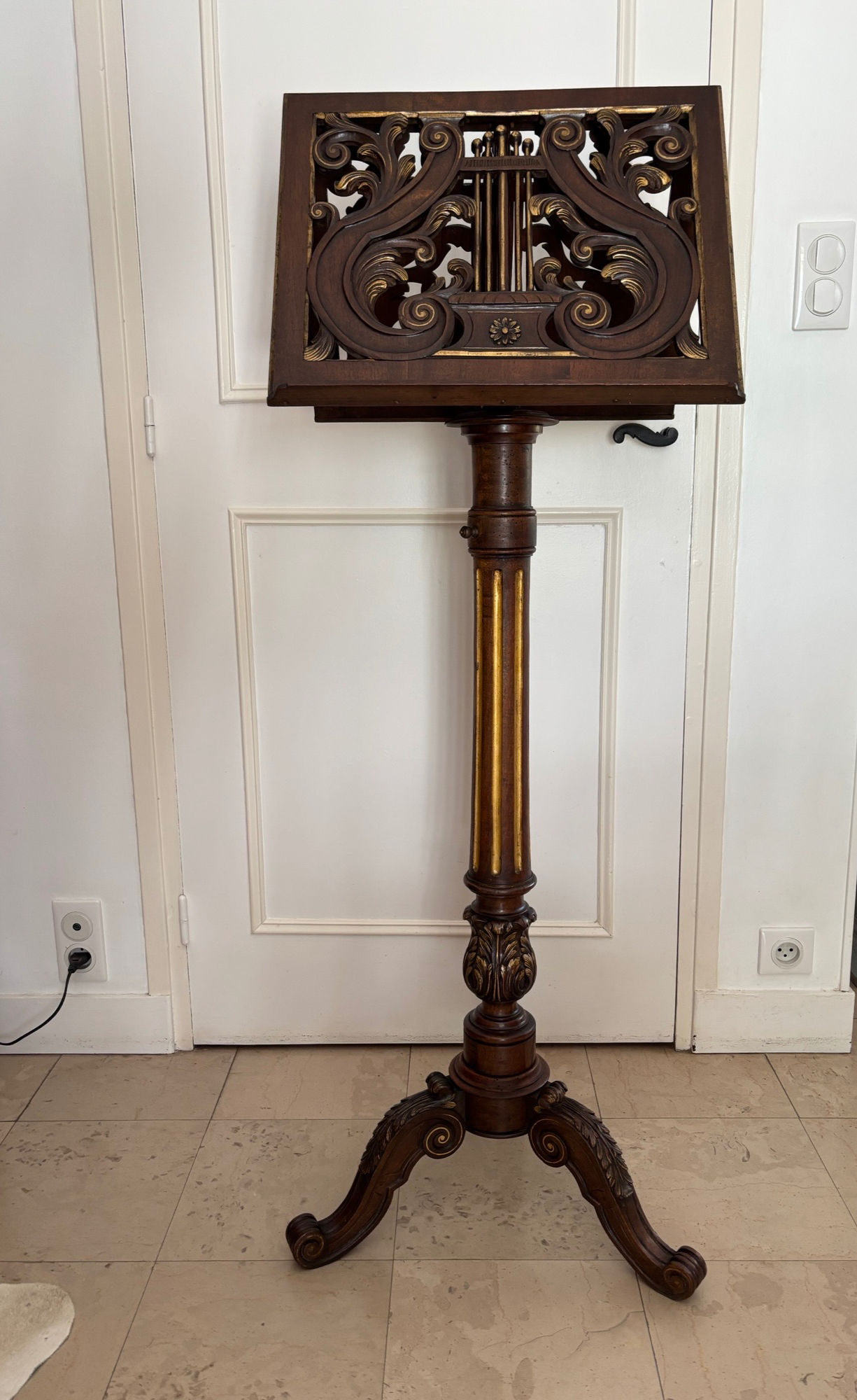 Ancien lutrin de musiciens duettistes en acajou époque XIX eme