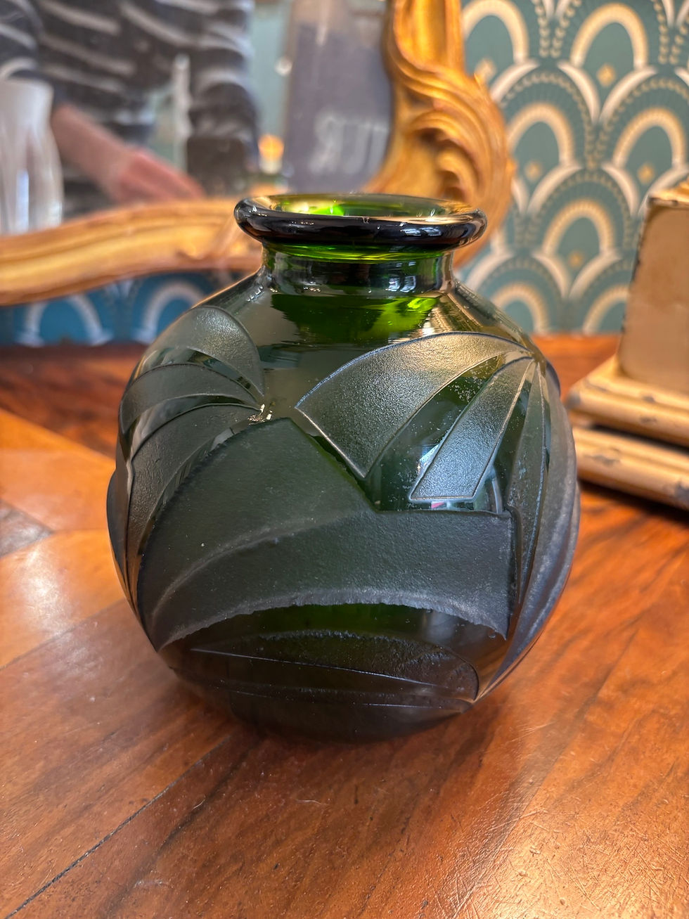 Miniature : Ancien vase boule vert bouteille par Legras art déco vers 1925