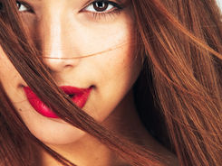 Colour Safe Hair Oils: How To Protect And Enhance Colour Treated Hair