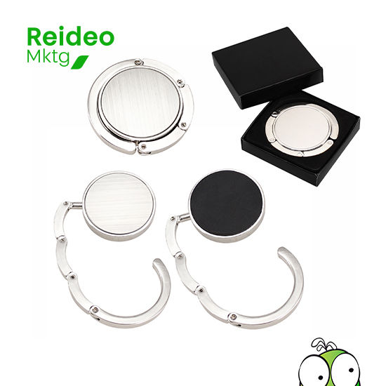 Libreta roja (solo ilustrativa)