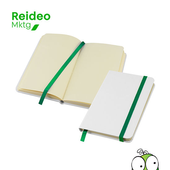 Libreta modelo "Whiteskine" tamaño A6, con cubierta de cartón piedra forrada en PU simil cuero blanco de 1.5mm de espesor.