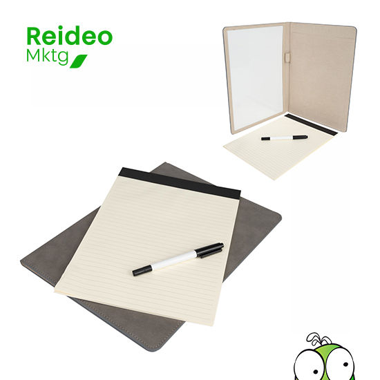 Libreta roja (solo ilustrativa)