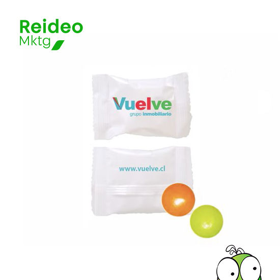 3.000 Sachet normal de 5 cm. alto x 7,5 cm. ancho con Relleno con 2 caramelos masticables de menta o surtidos.
