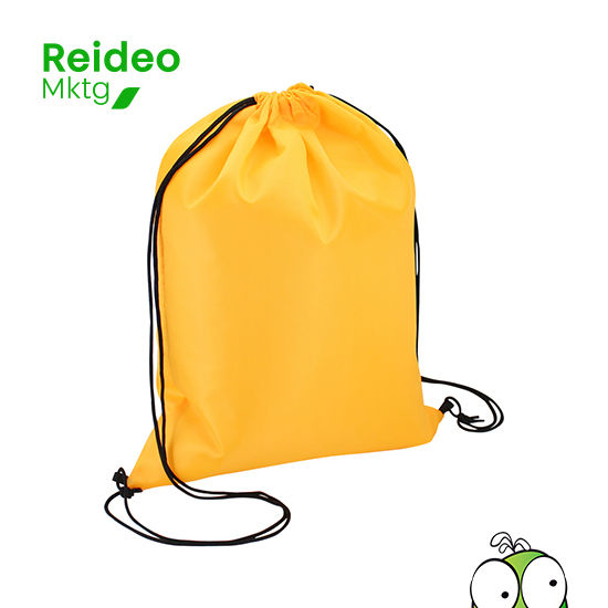 Mochila tipo morral simple de 210D/PU poliester, con tiras de cordón negro.