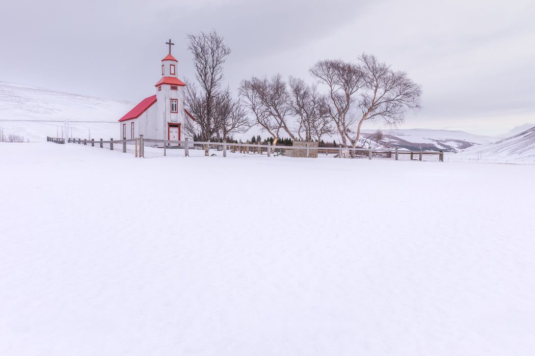 Húnaver-kirkja-copy.jpg