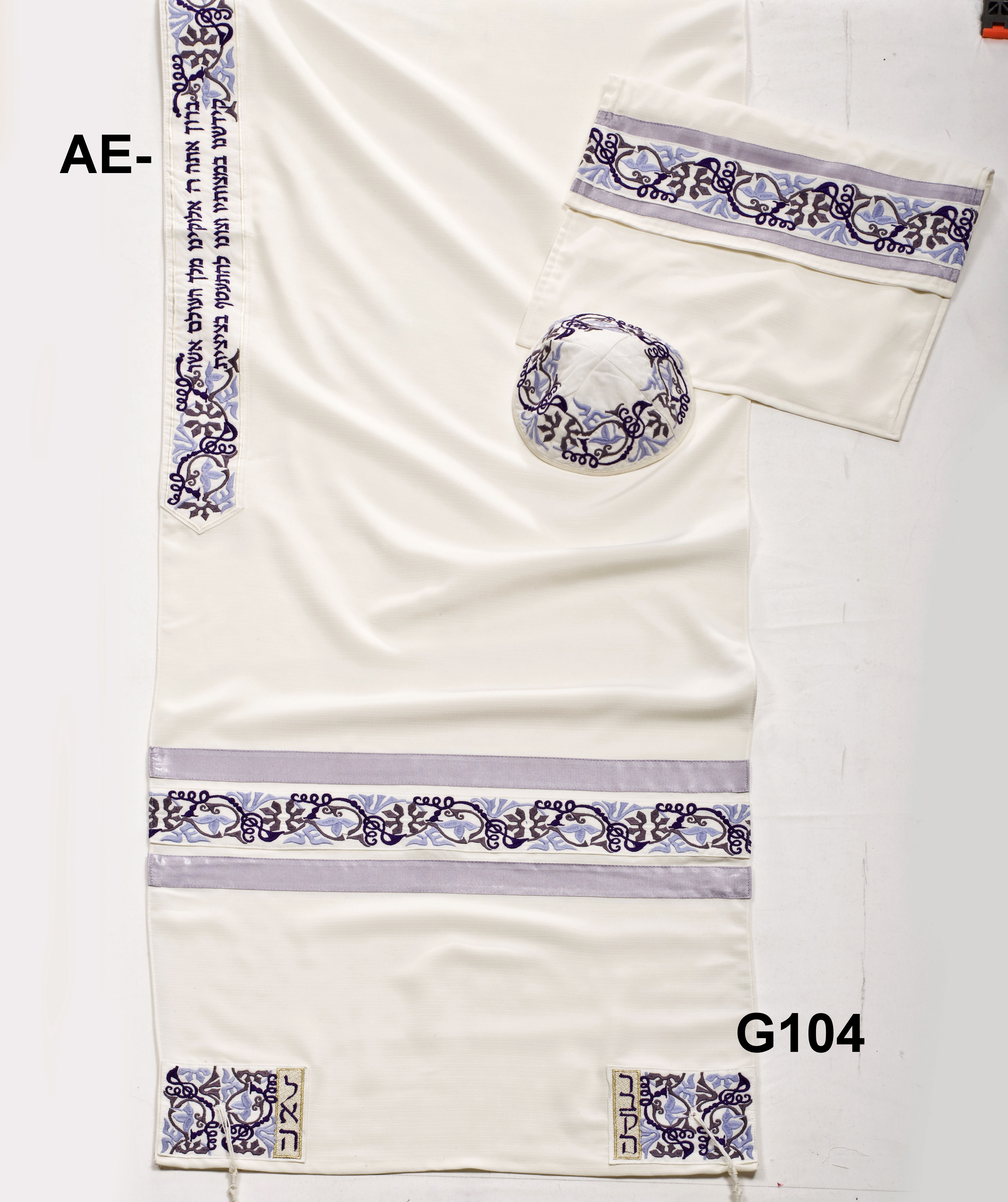 WOMAN TALLIT