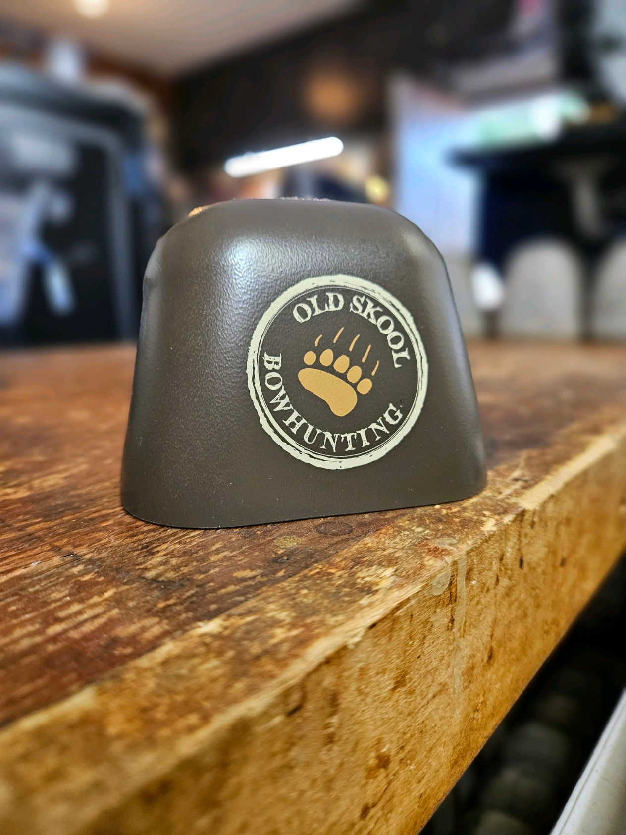 Vintage Slide-On Quiver