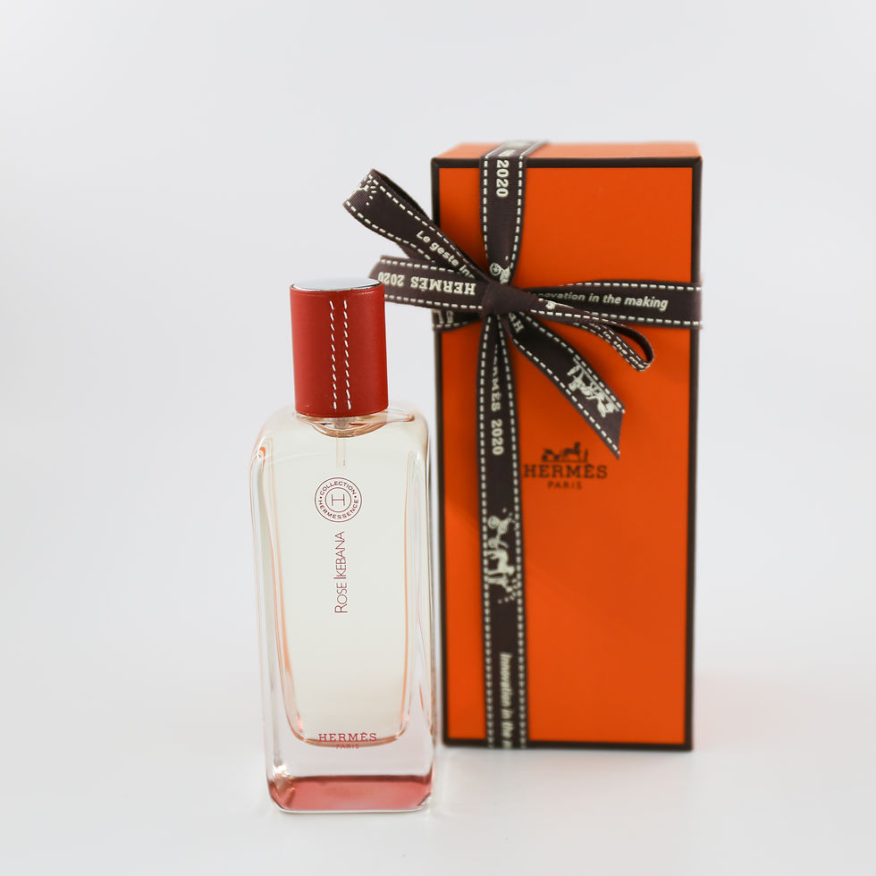 Thumbnail: Hermes Perfume (Rose Ikebana)
