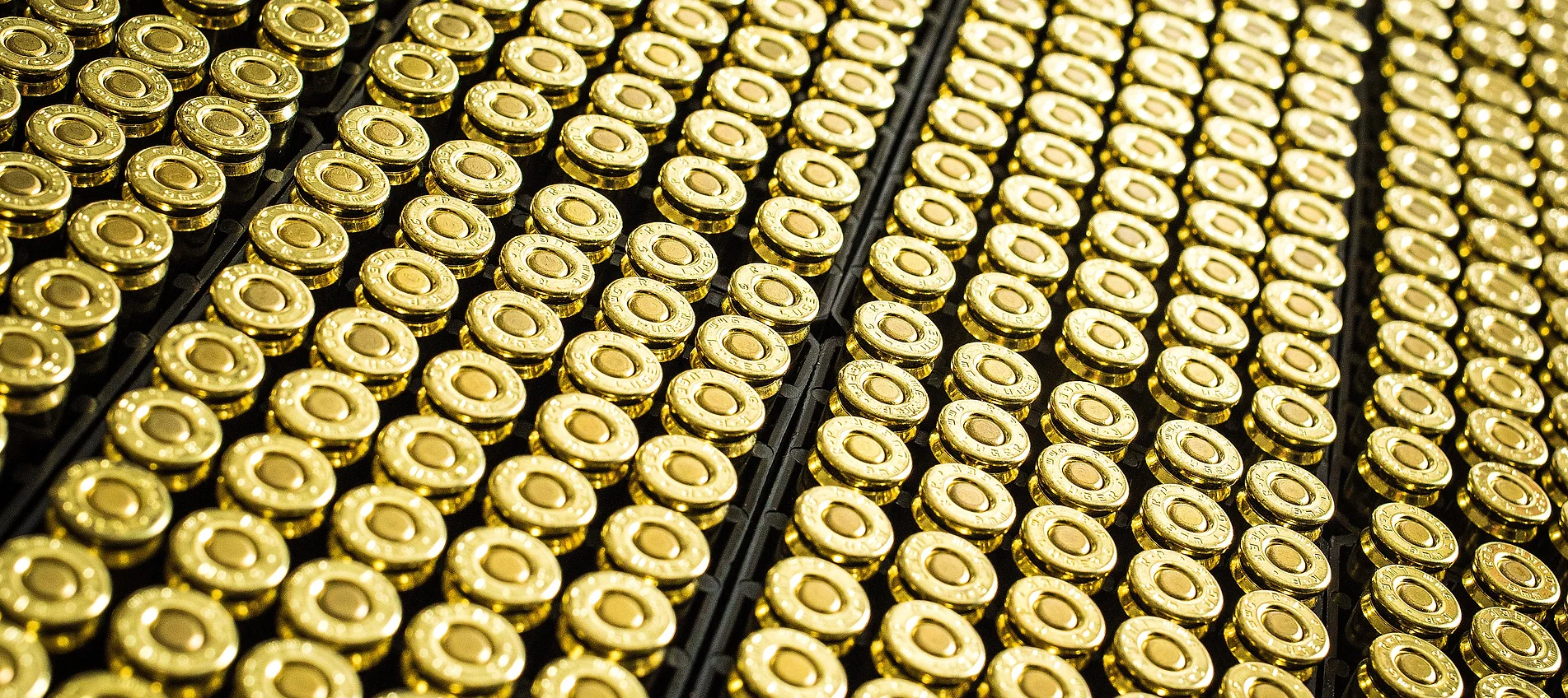 military-hardware-corner-shot-usa