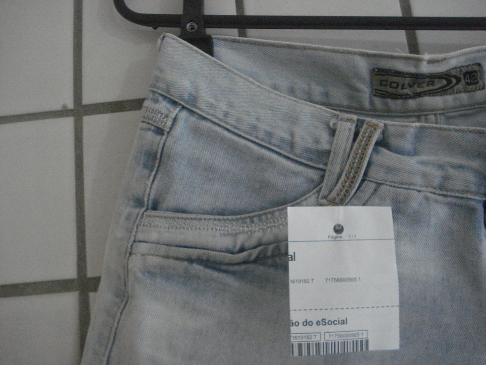 Miniatura: shorts jeans com barra desfiada