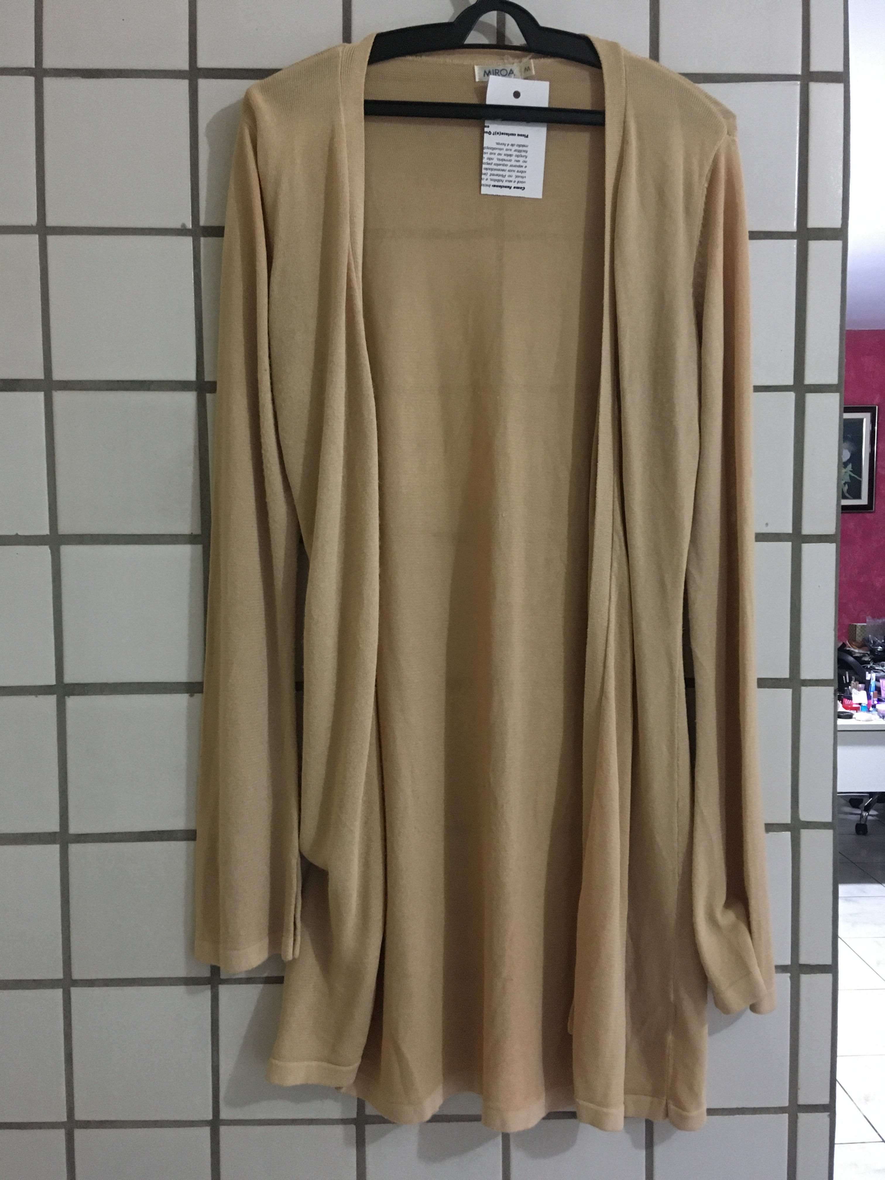 Cardigan alongado bege
