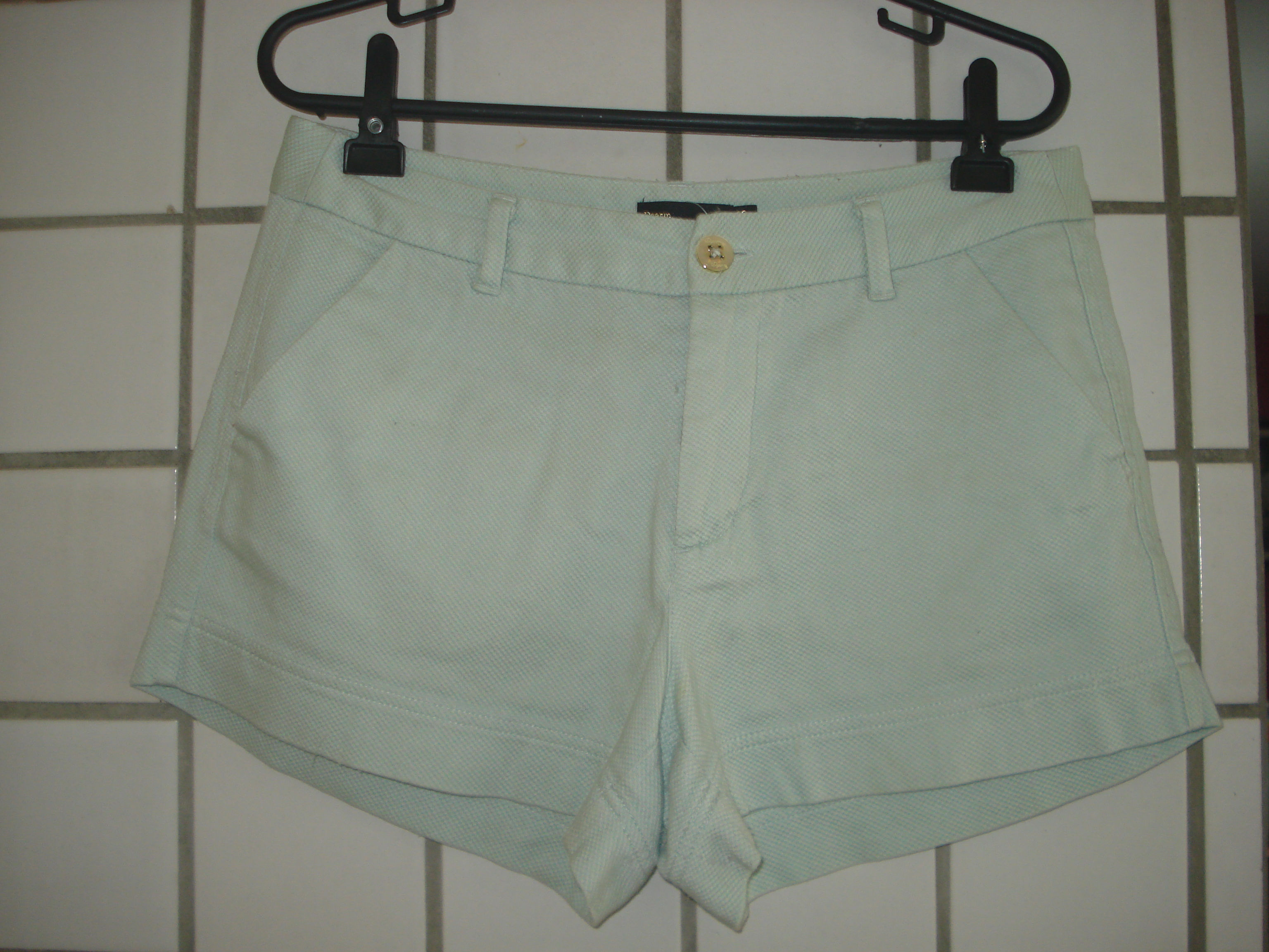 short em tecido texturizado verdeágua