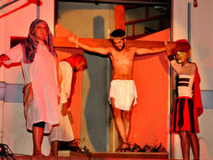 Espetáculo ‘Pelos Caminhos do Gólgota’ será apresentado nesta quarta-feira, no Mirante Santa Rita