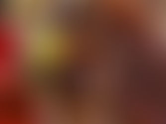 סטייק פורטובלו מפטריות שלמות צלויות עם שמן זית, חומץ בלסמי, תבלינים והמון נענע טרייה, לצד בייקון טבעוני ממקלות יובה, עם שפע טעמים וניחוחות מעושנים, מוגש עם מגוון מטבלים וסלטים להתרעננות בין הביסים המטריפים...