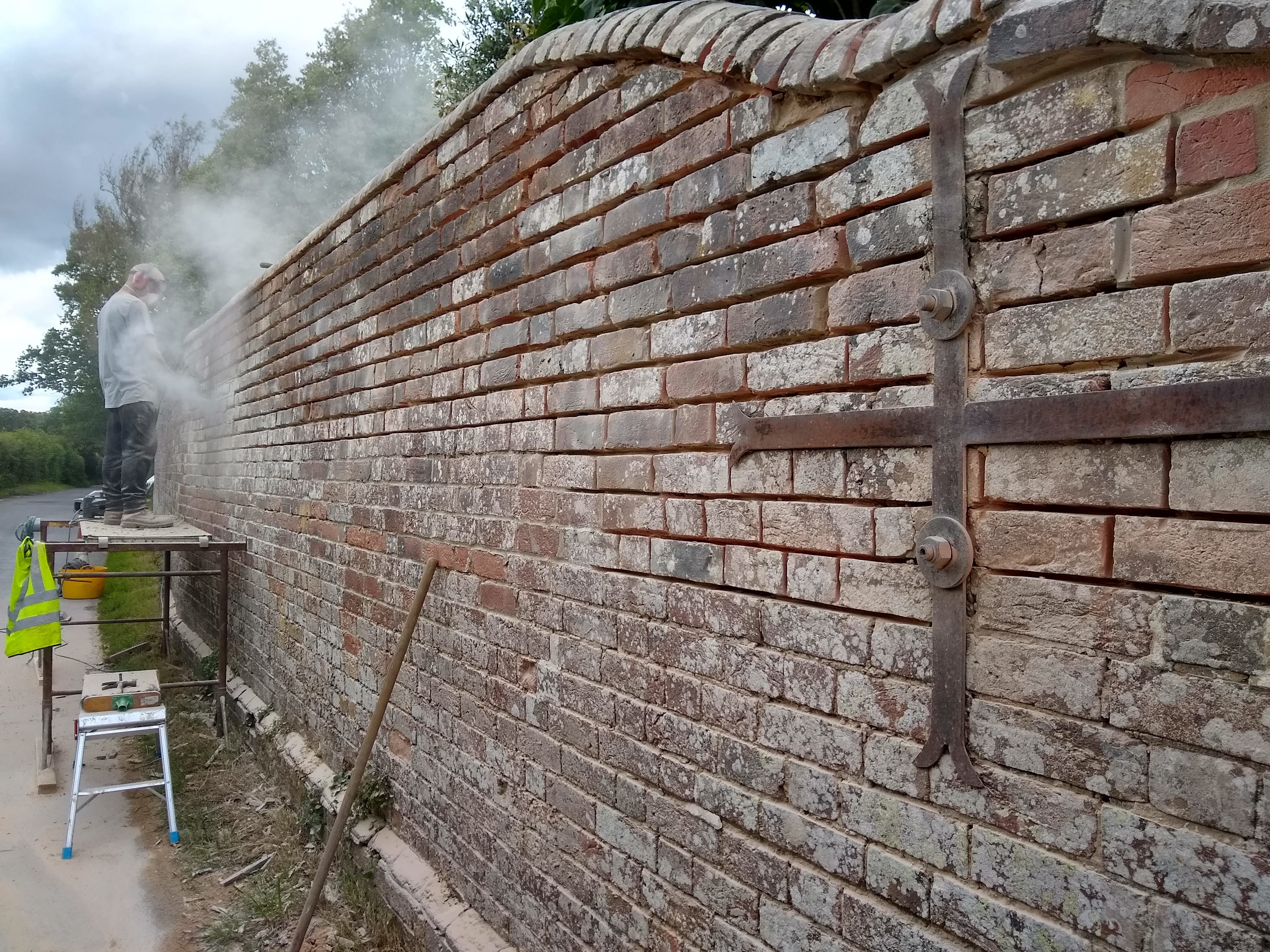 Brick roofing repointing