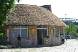 o0640042611359376175