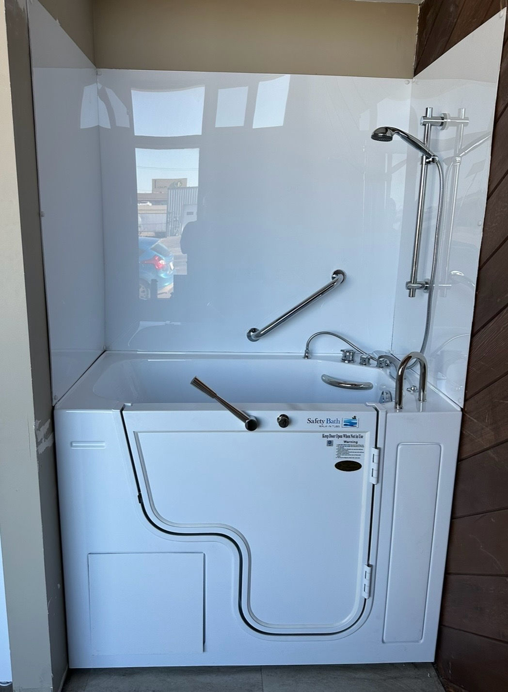 3-Piece Acrylic Shower Wall System