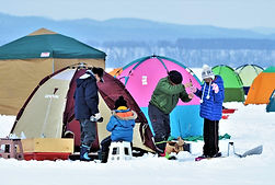 『ワカサギ釣り_網走湖』©柏原宏_KPA2024