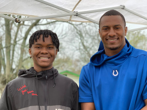 NFL Star & Habitat for Humanity Team Up For A Touchdown