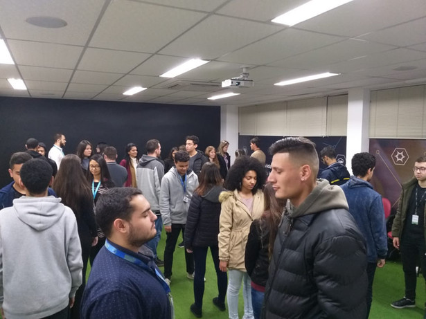 Vivência com estágiarios do Grupo Positivo