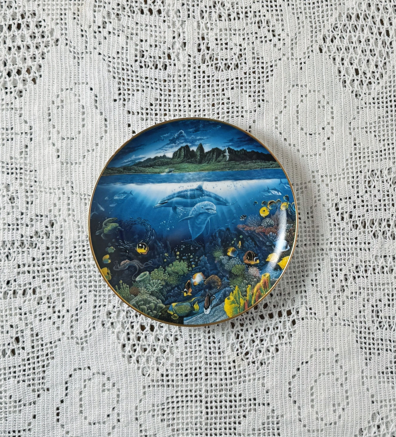 Dolphin Plate - " A Discovery Off Anahola"