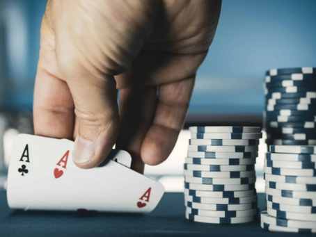 포커 홀덤의 대결과 경쟁 : 토너먼트란 무었인가?