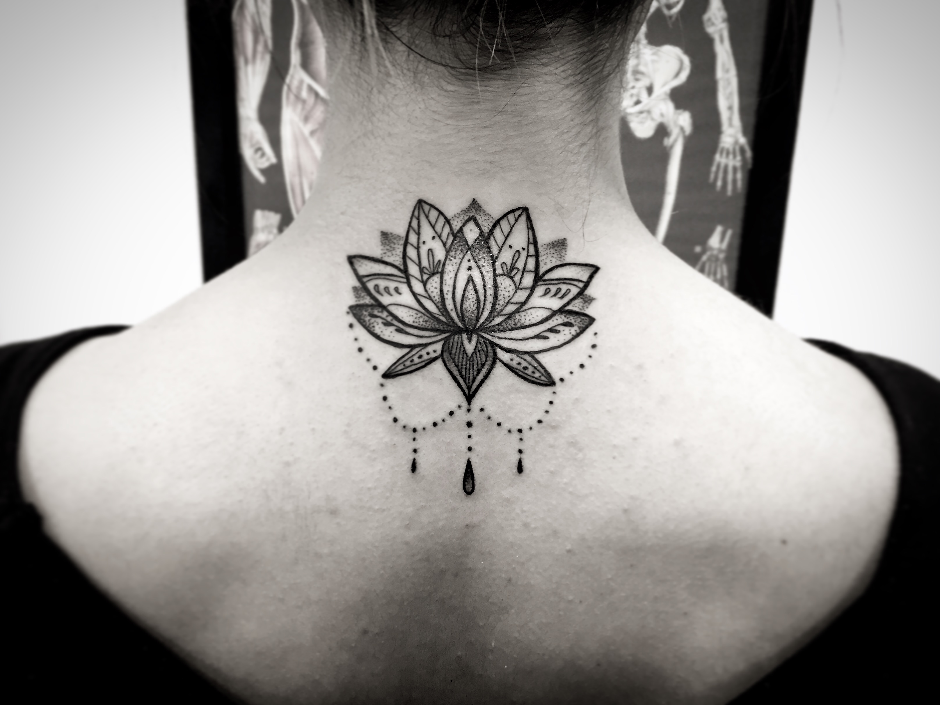 Lotus Mandala neck
