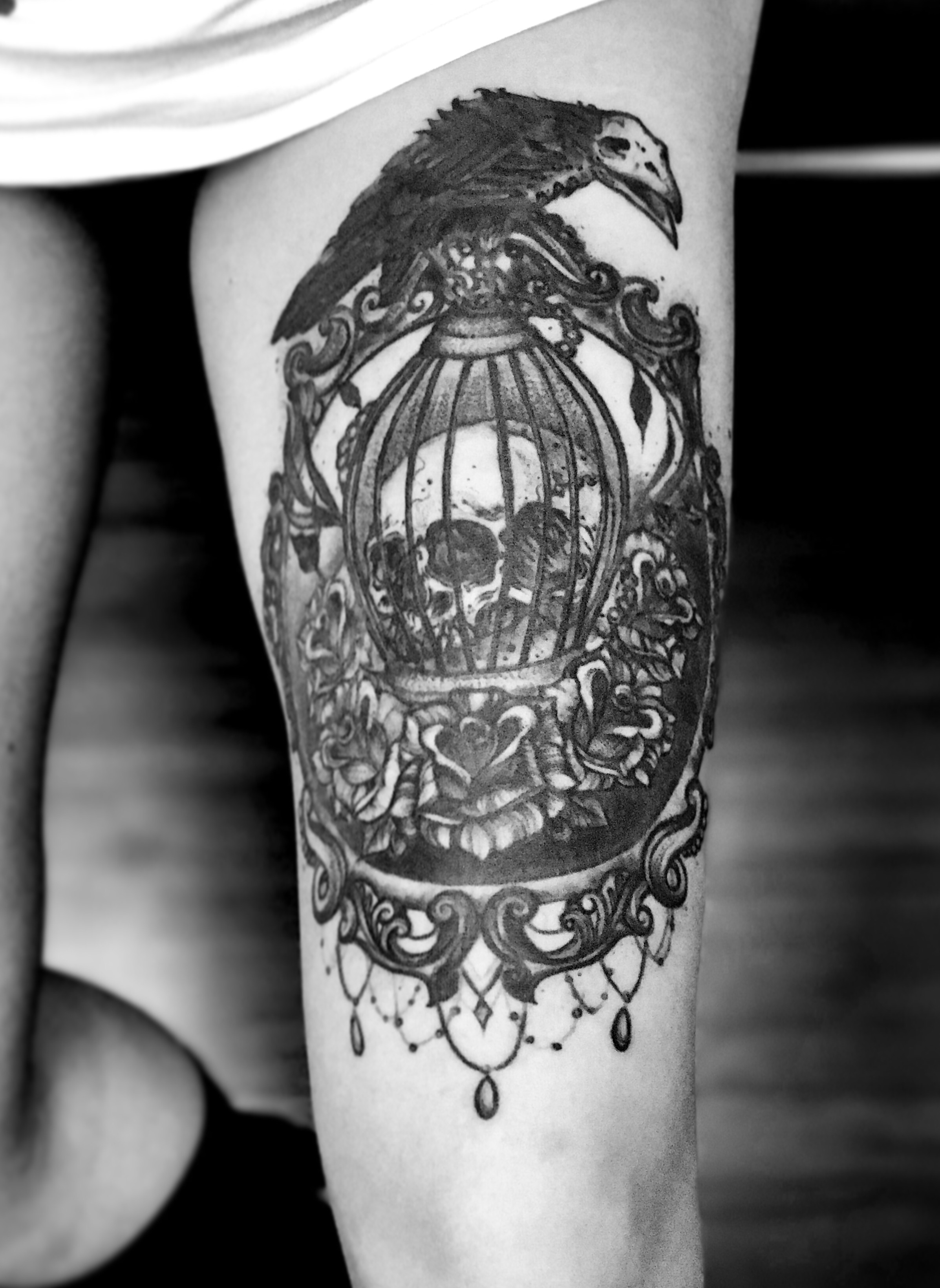 Skull cage