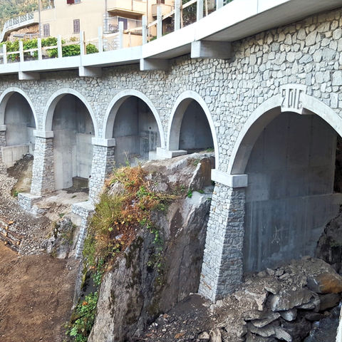 Realizzazione ponte in c.a. e pietra nel Comune di Albaredo per San Marco