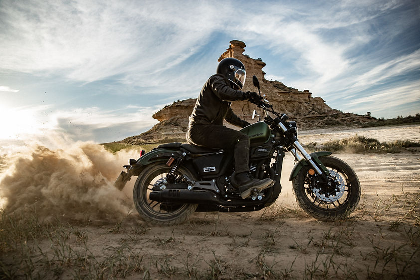 MACBOR-new-rockster-410-custom-outside (25).jpg