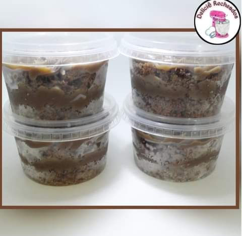 Miniatura: Bolo de Pote - Massa de Chocolate - Recheio de Brigadeiro