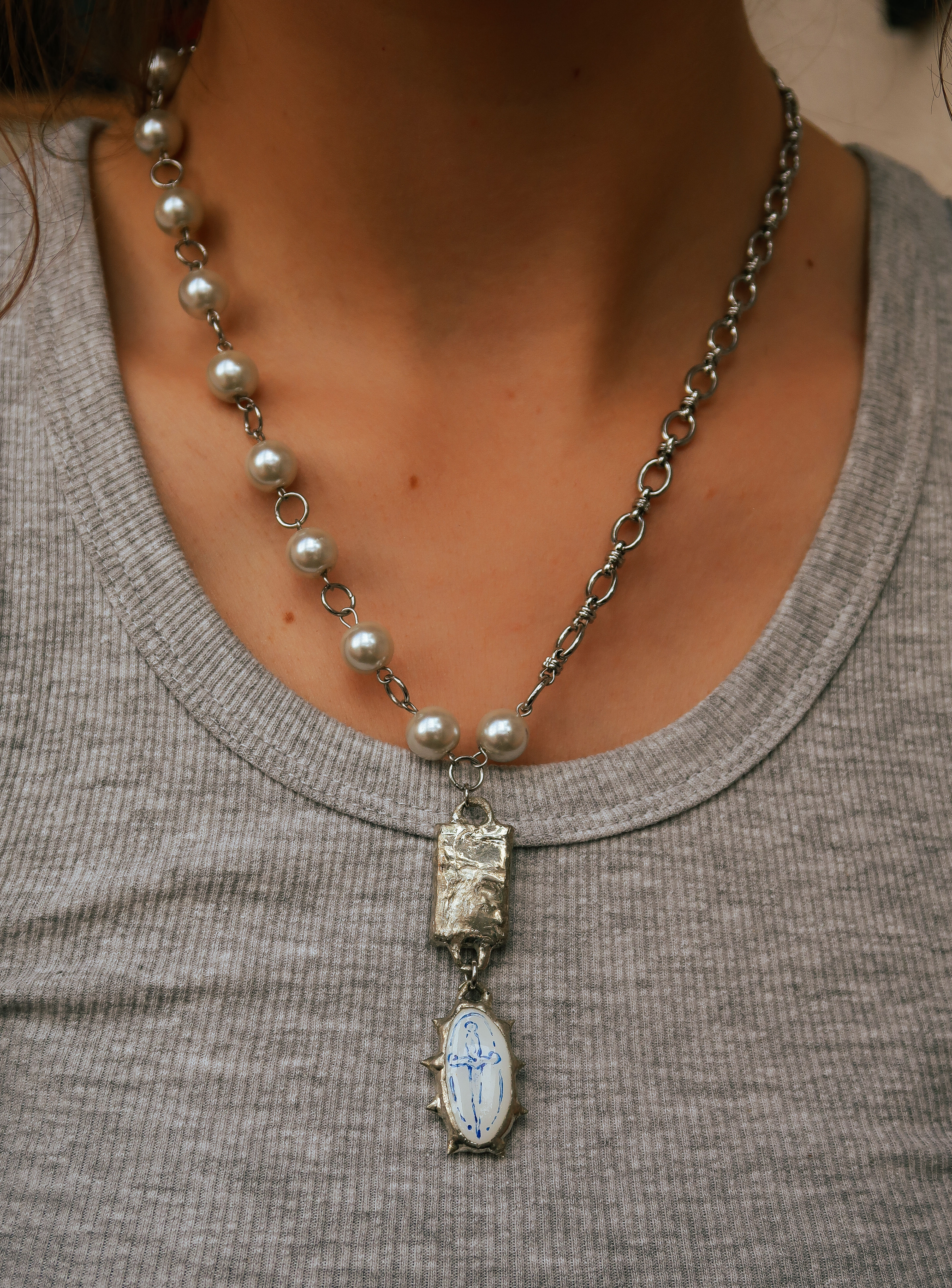 Collier - Épée de fer