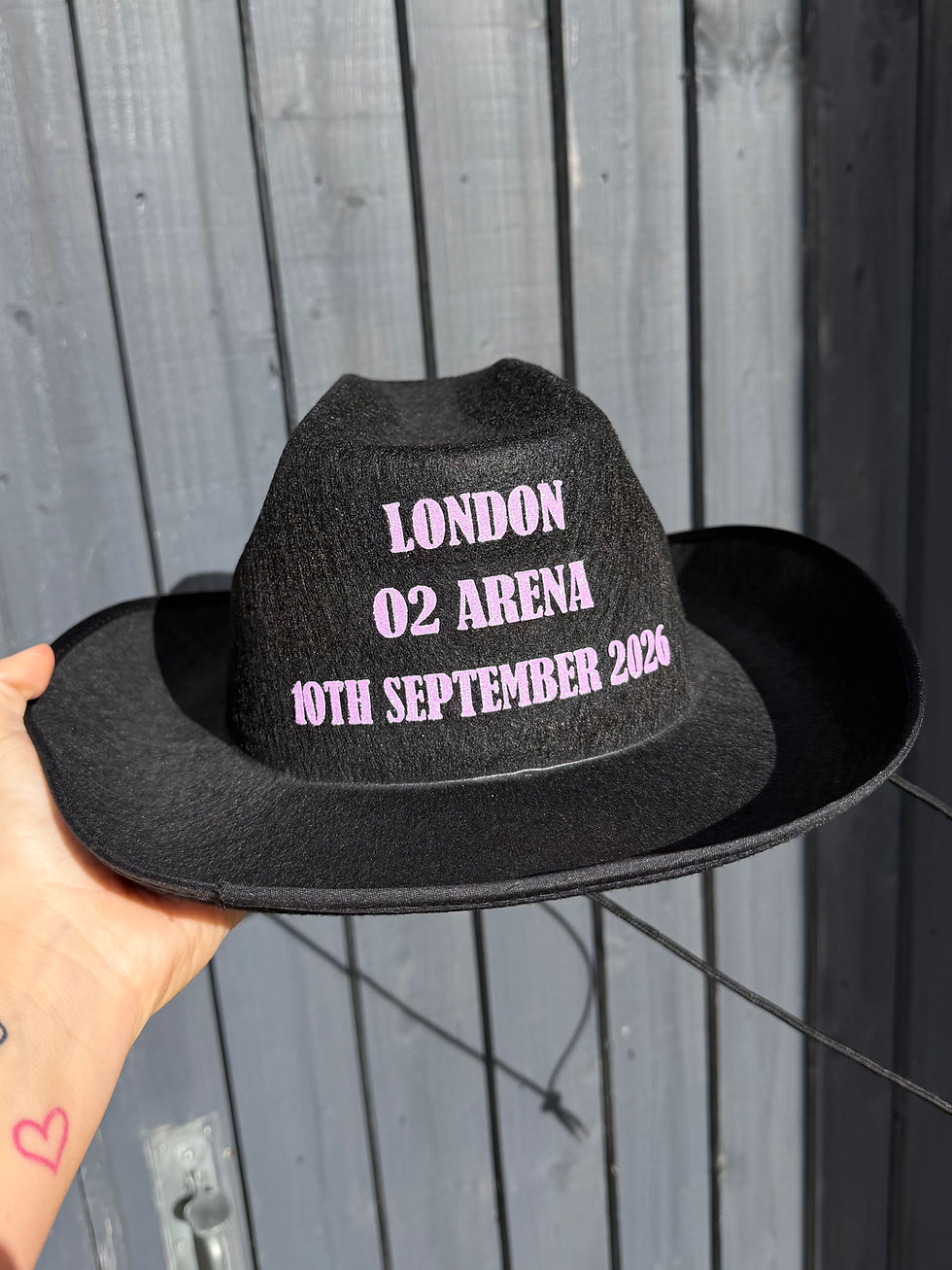 Thumbnail: Hilary Duff The Lucky Me Tour Cowboy Hat