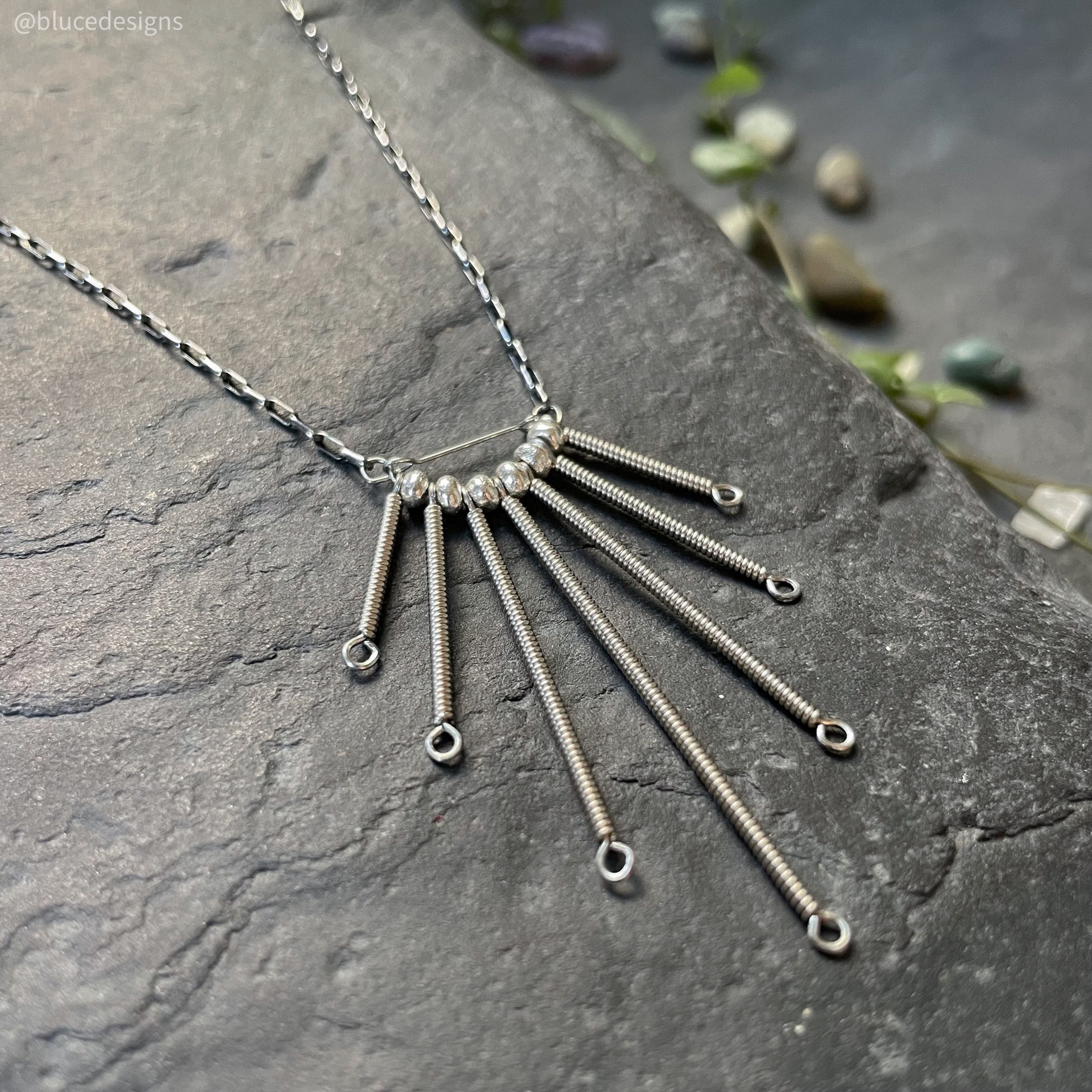 Burst Necklace Short