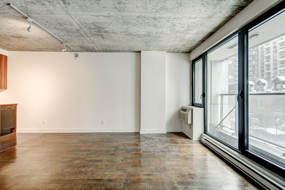 1414 Rue Chomedey, Montréal - App 337 (3).jpg