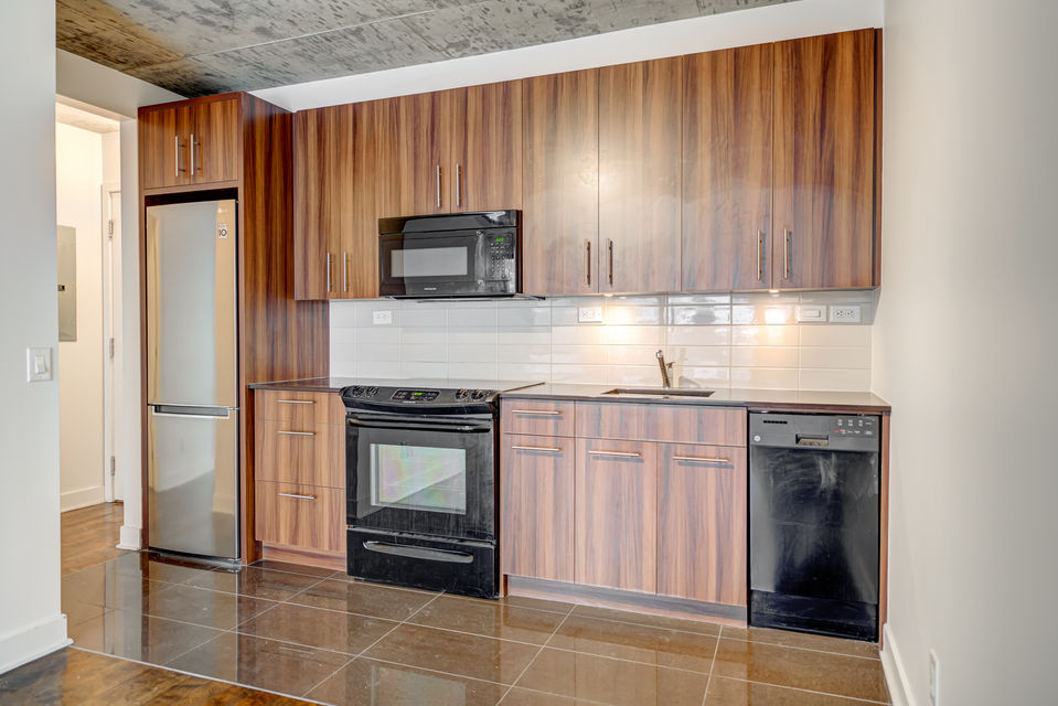 1414 Rue Chomedey, Montréal - App 337 (6).jpg